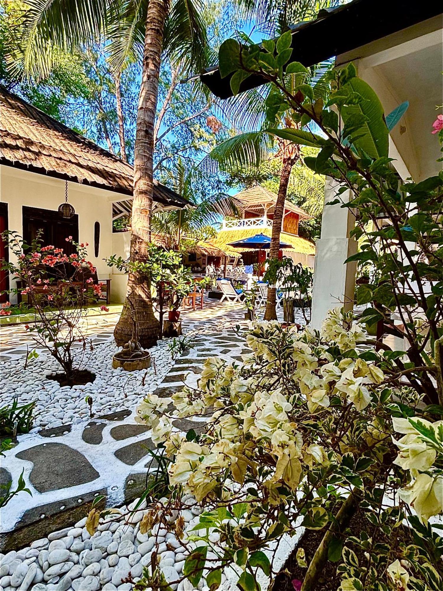 Alibaba Bungalows 길리 아이르 외부 사진