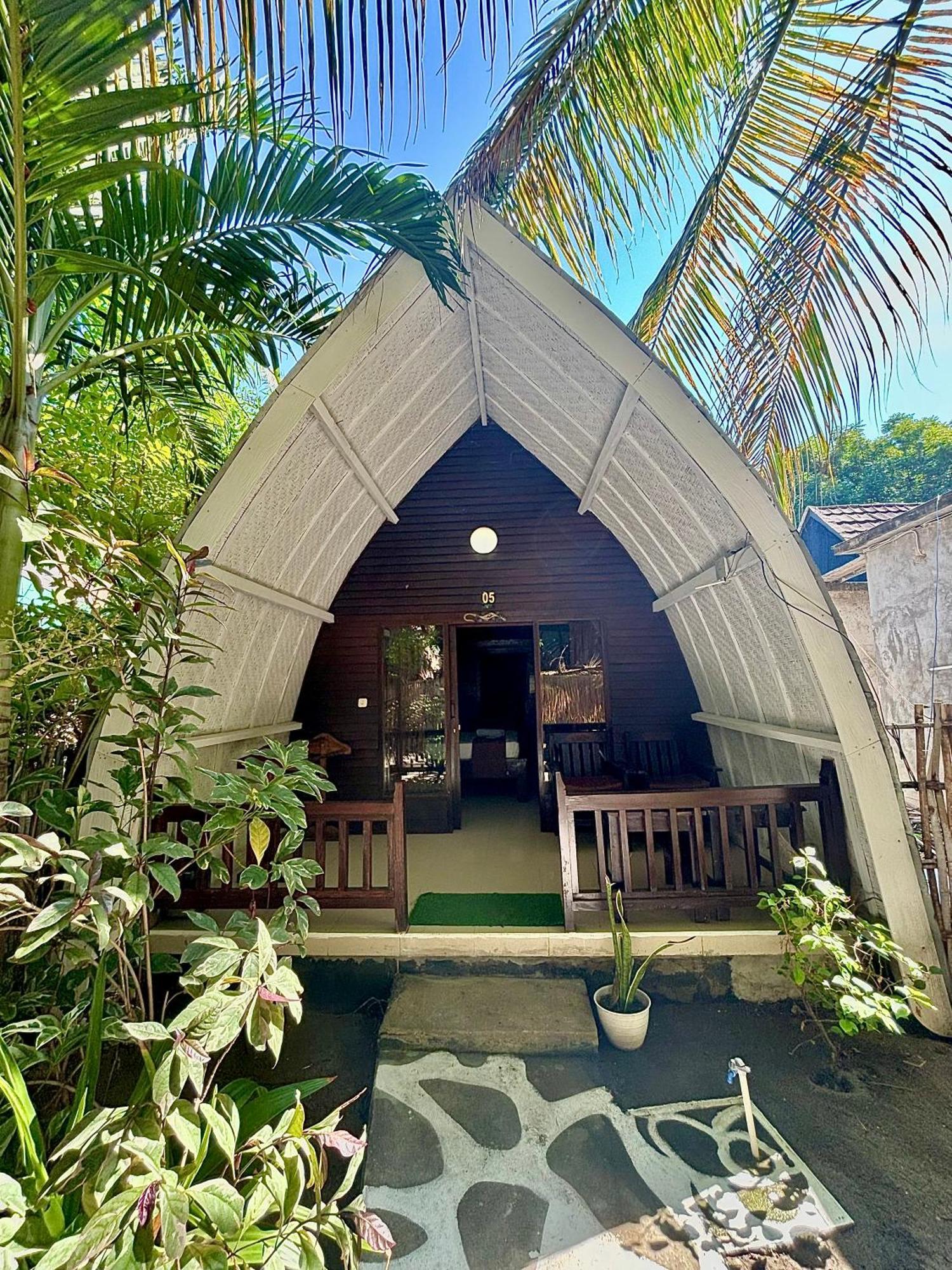 Alibaba Bungalows 길리 아이르 외부 사진