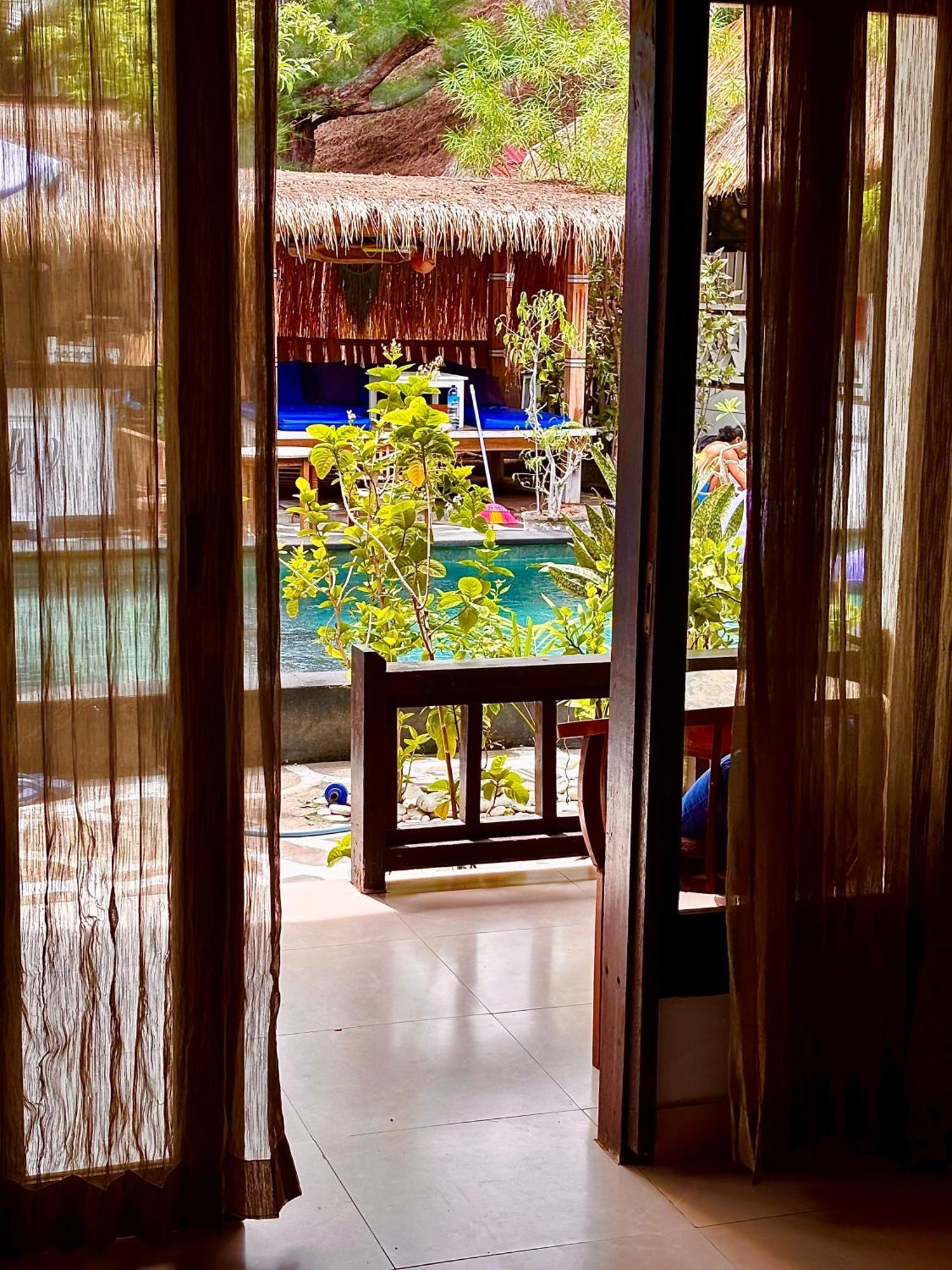 Alibaba Bungalows 길리 아이르 외부 사진